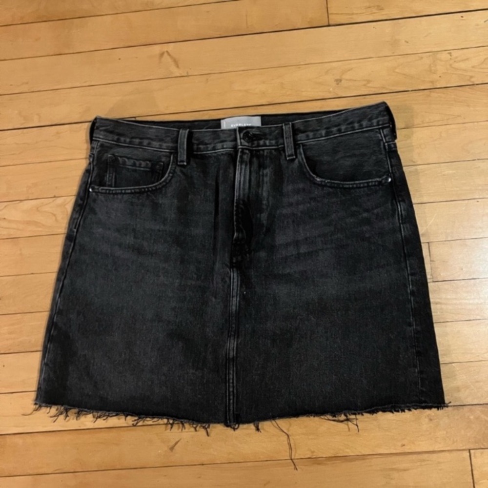 Everlane Denim Black Cut Off Mini Skirt - Picture 2 of 8